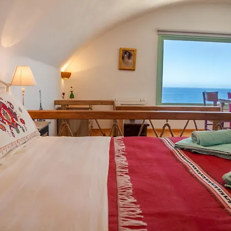 En Pori Feriehus Foinikiá
